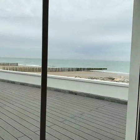 بيت للعطل Sur La Plage *